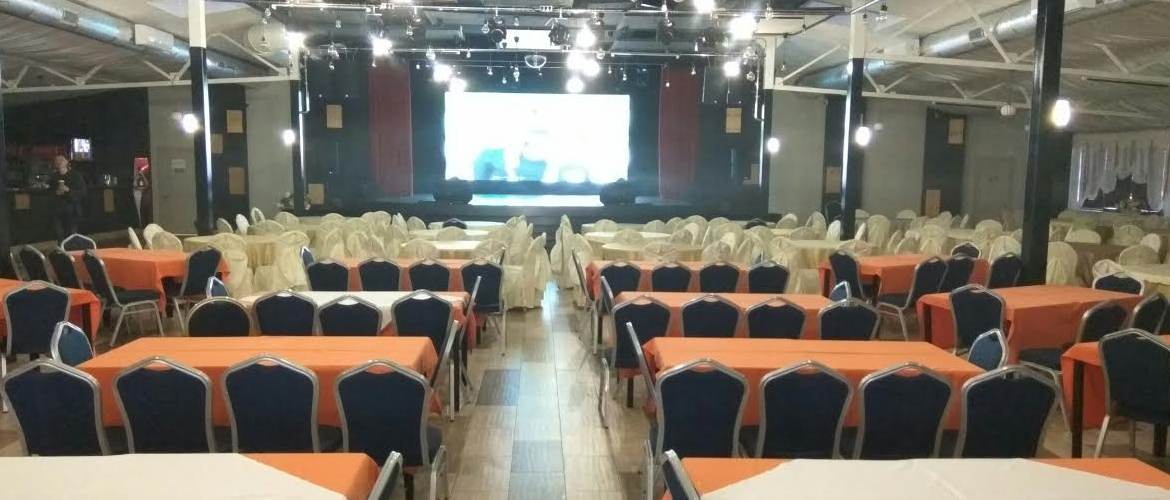 Смотрим футбол вместе