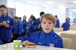 Юные балтийцы пообщались с Героем России