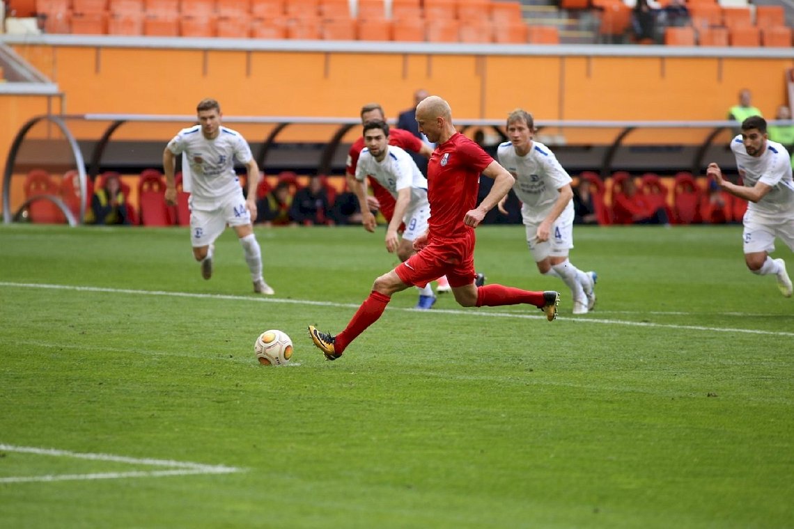 ПРОДЛИЛИ ИНТРИГУ